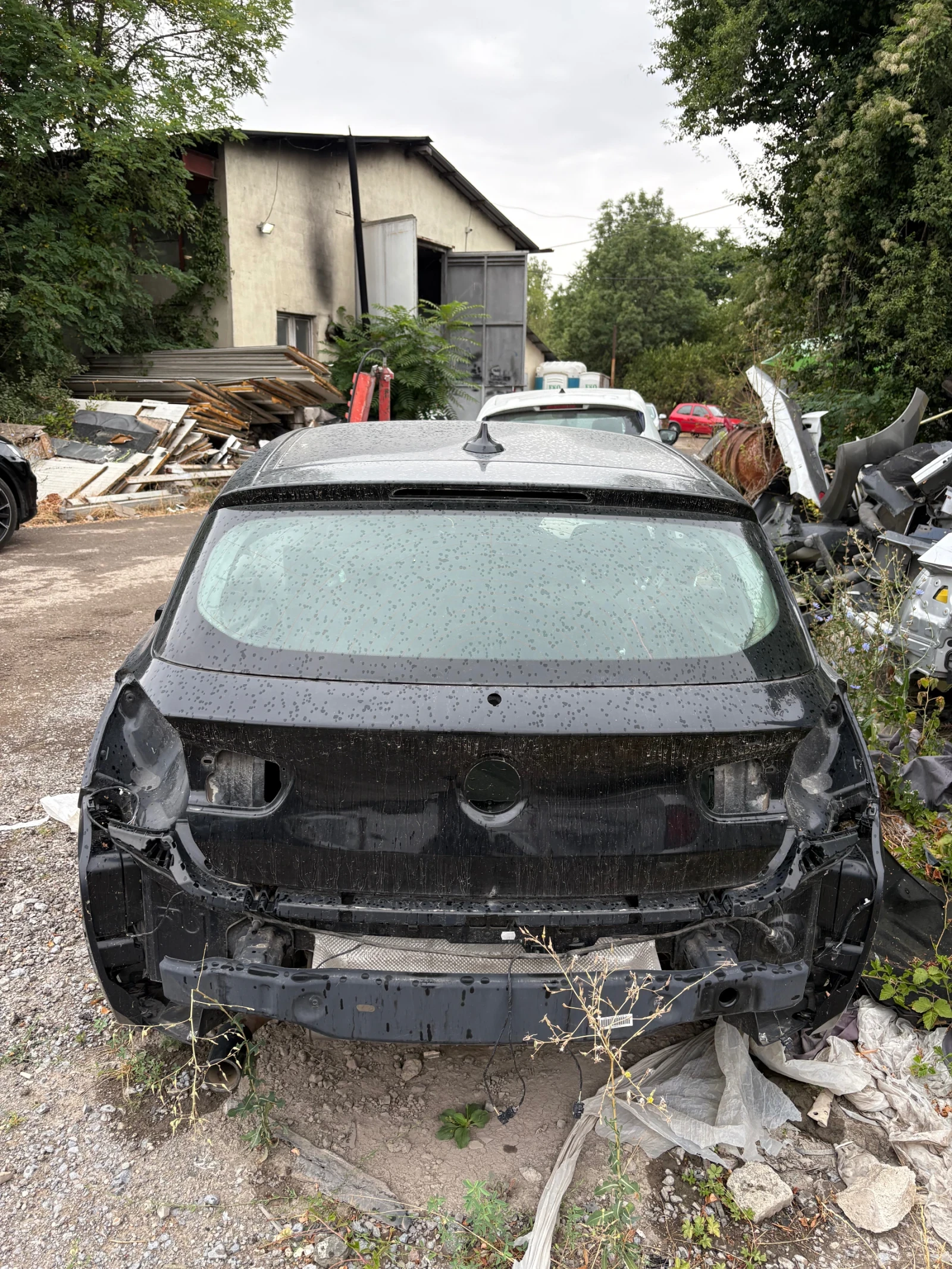 BMW 116 ЦЯЛА ЗА ЧАСТИ ДВИГАТЕЛ НА 16 000км - изображение 10