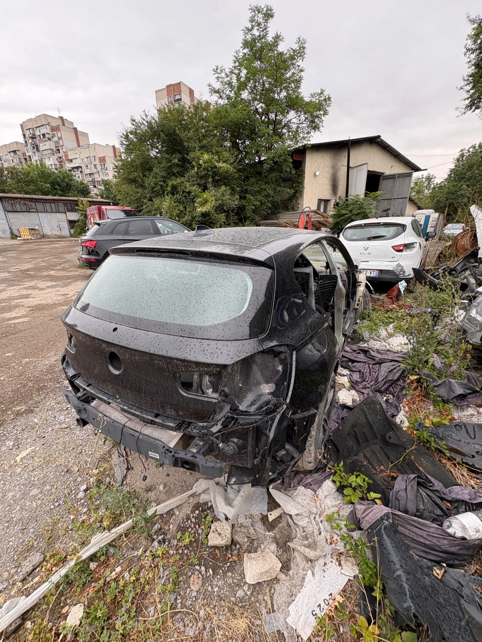 BMW 116 ЦЯЛА ЗА ЧАСТИ ДВИГАТЕЛ НА 16 000км - изображение 2