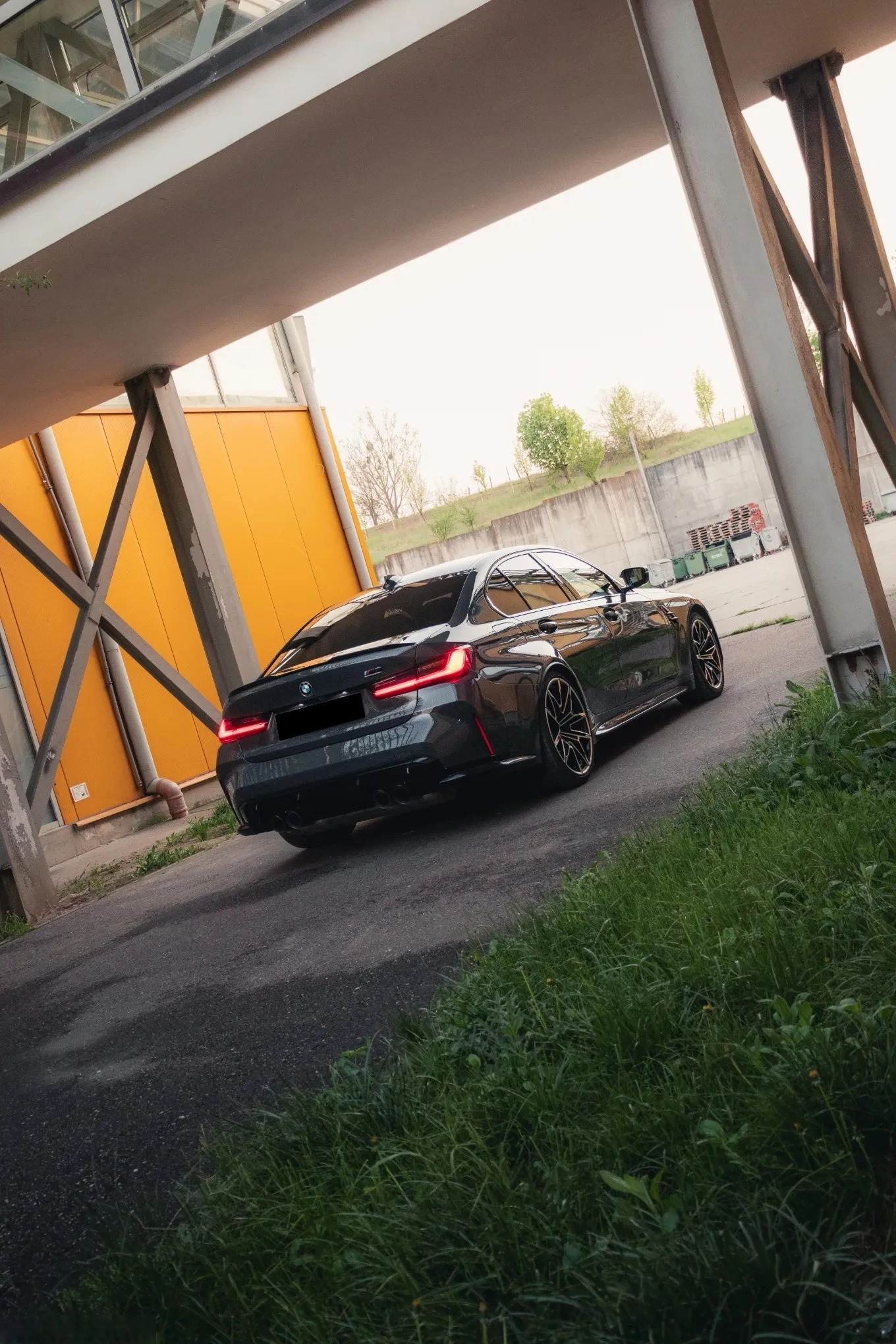 BMW M3 Competition - изображение 6