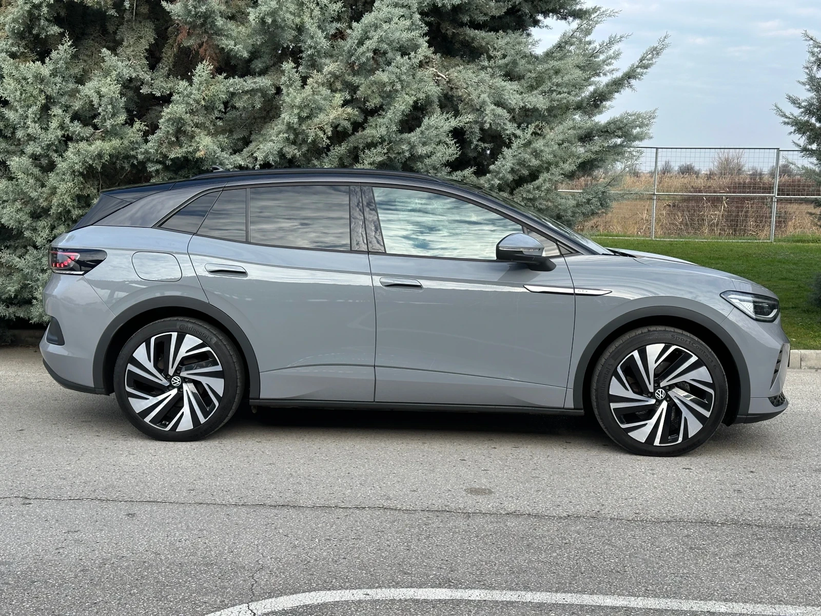 VW ID.4 GTX SPORT SEATS/PANO/360Cam/Keyless/�������/����� | Mobile.bg � ����������� 4