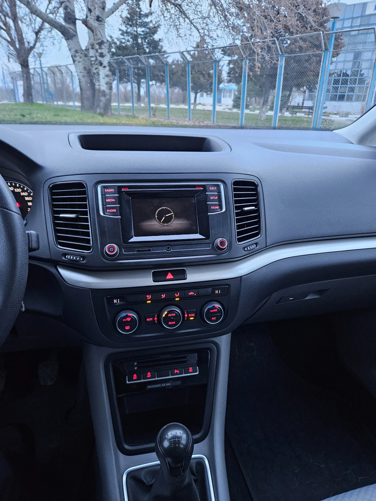 Seat Alhambra 2.0tdi, снимка 7 - Автомобили и джипове - 53895475
