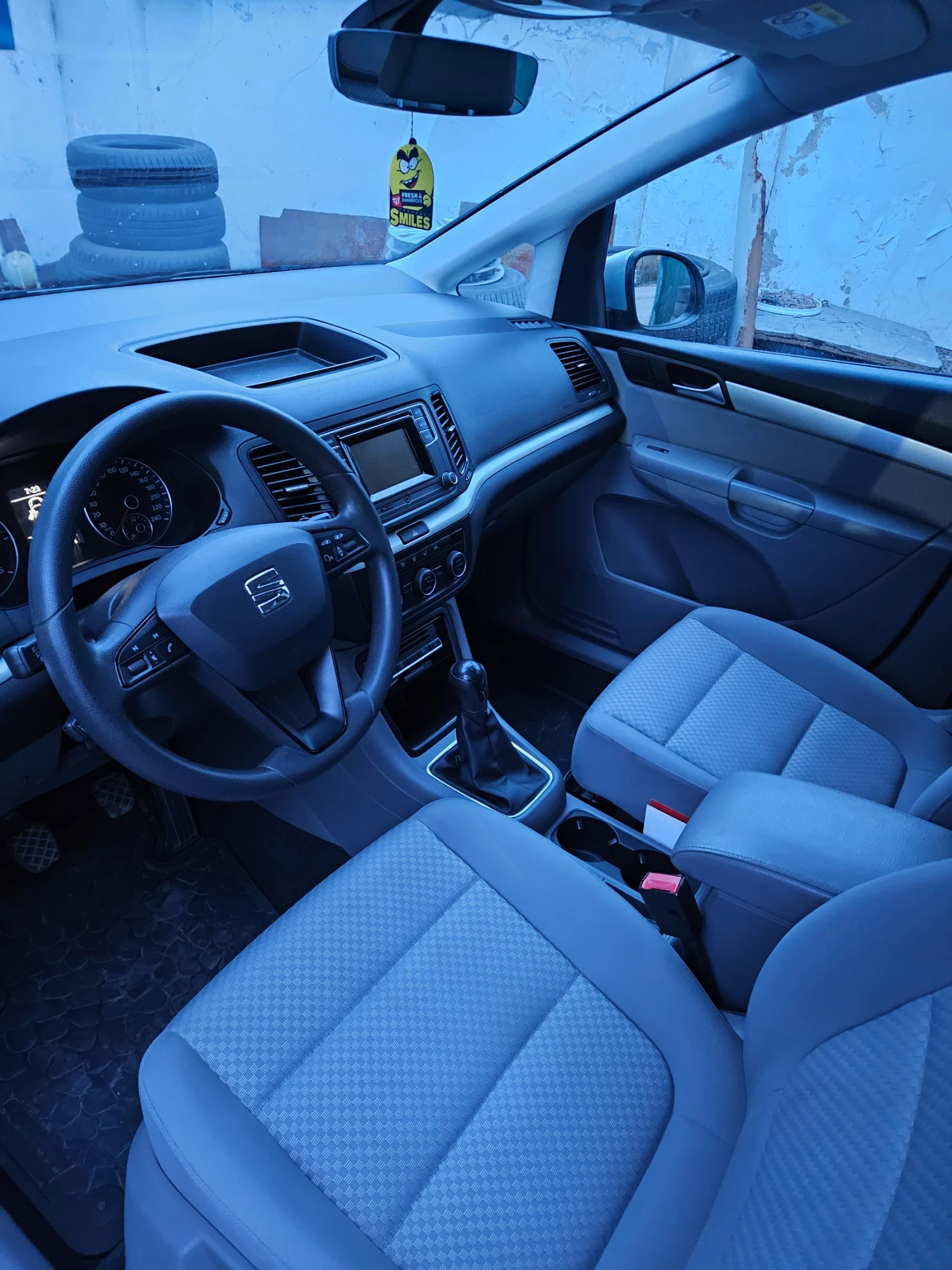 Seat Alhambra 2.0tdi, снимка 10 - Автомобили и джипове - 53895475