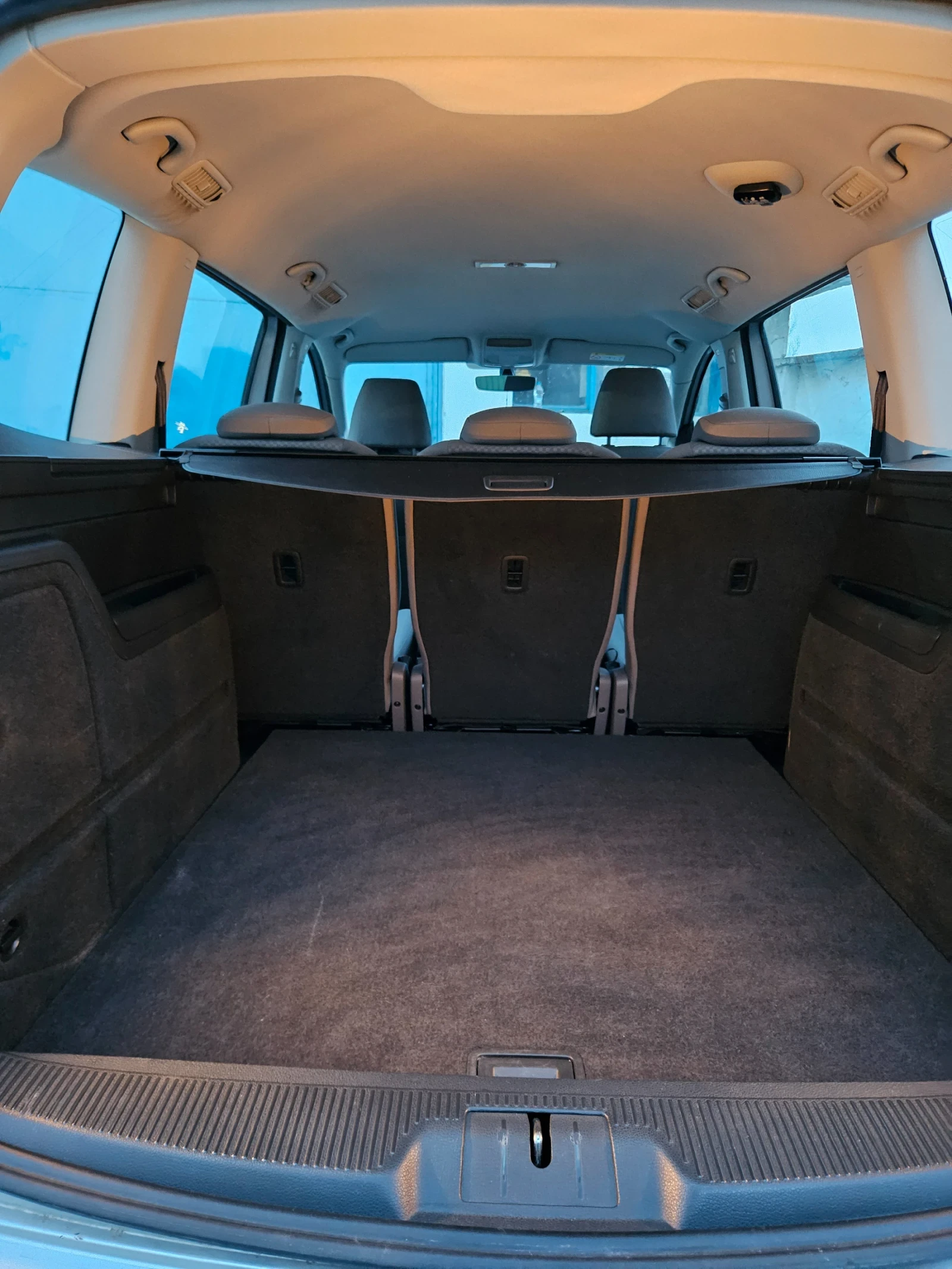 Seat Alhambra 2.0tdi, снимка 14 - Автомобили и джипове - 53895475