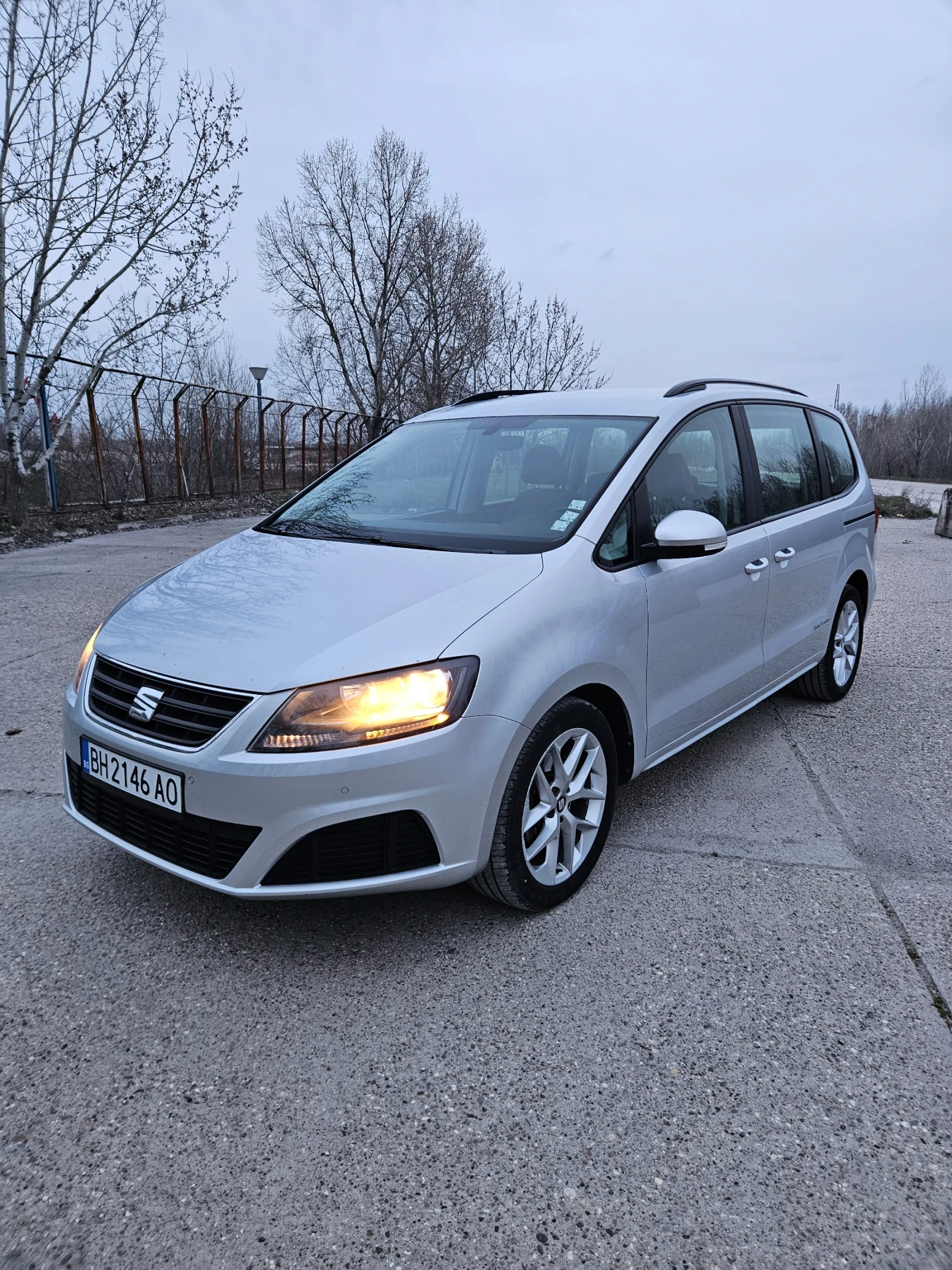 Seat Alhambra 2.0tdi, снимка 5 - Автомобили и джипове - 53895475