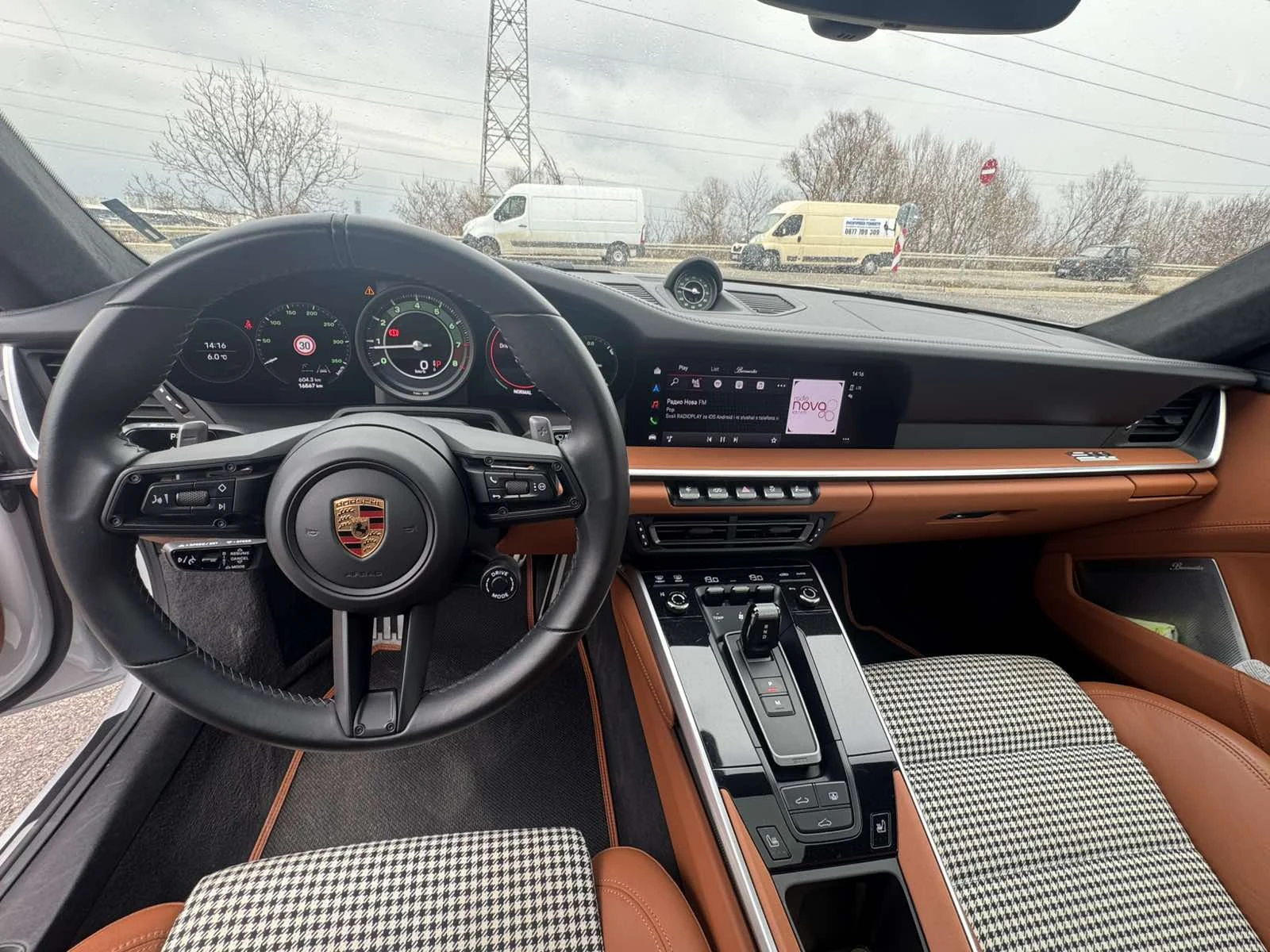 Porsche 911 992 Turbo S Heritage Design Classic Гаранция, снимка 9 - Автомобили и джипове - 53912186