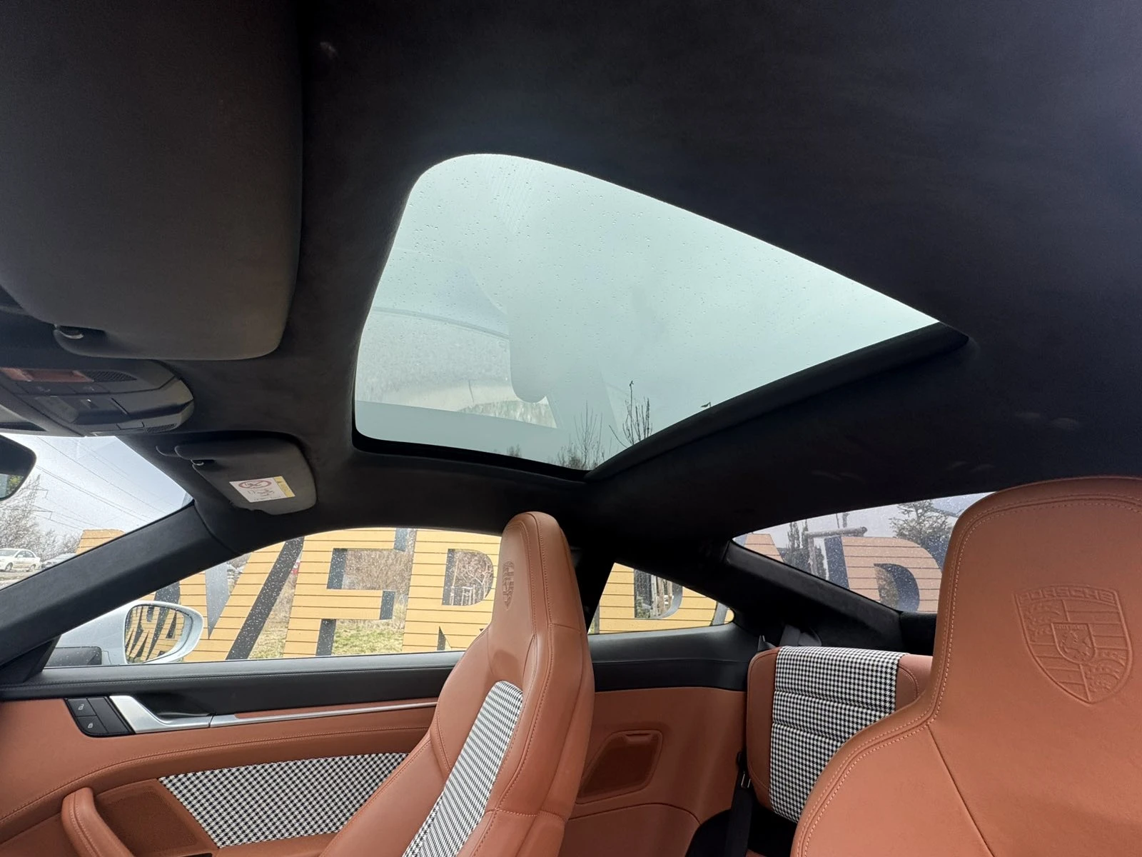 Porsche 911 992 Turbo S Heritage Design Classic Гаранция, снимка 14 - Автомобили и джипове - 53912186