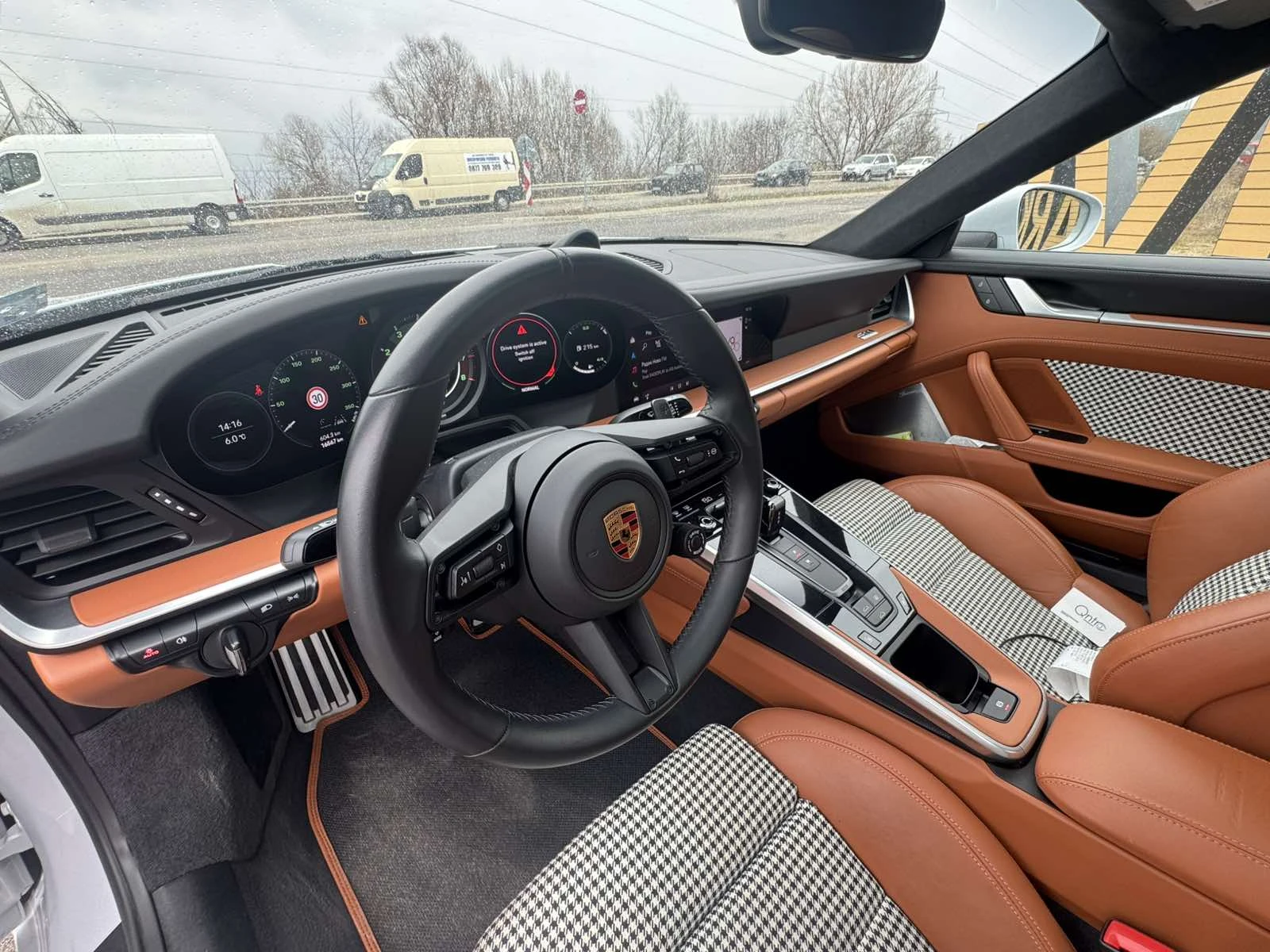 Porsche 911 992 Turbo S Heritage Design Classic Гаранция, снимка 11 - Автомобили и джипове - 53912186