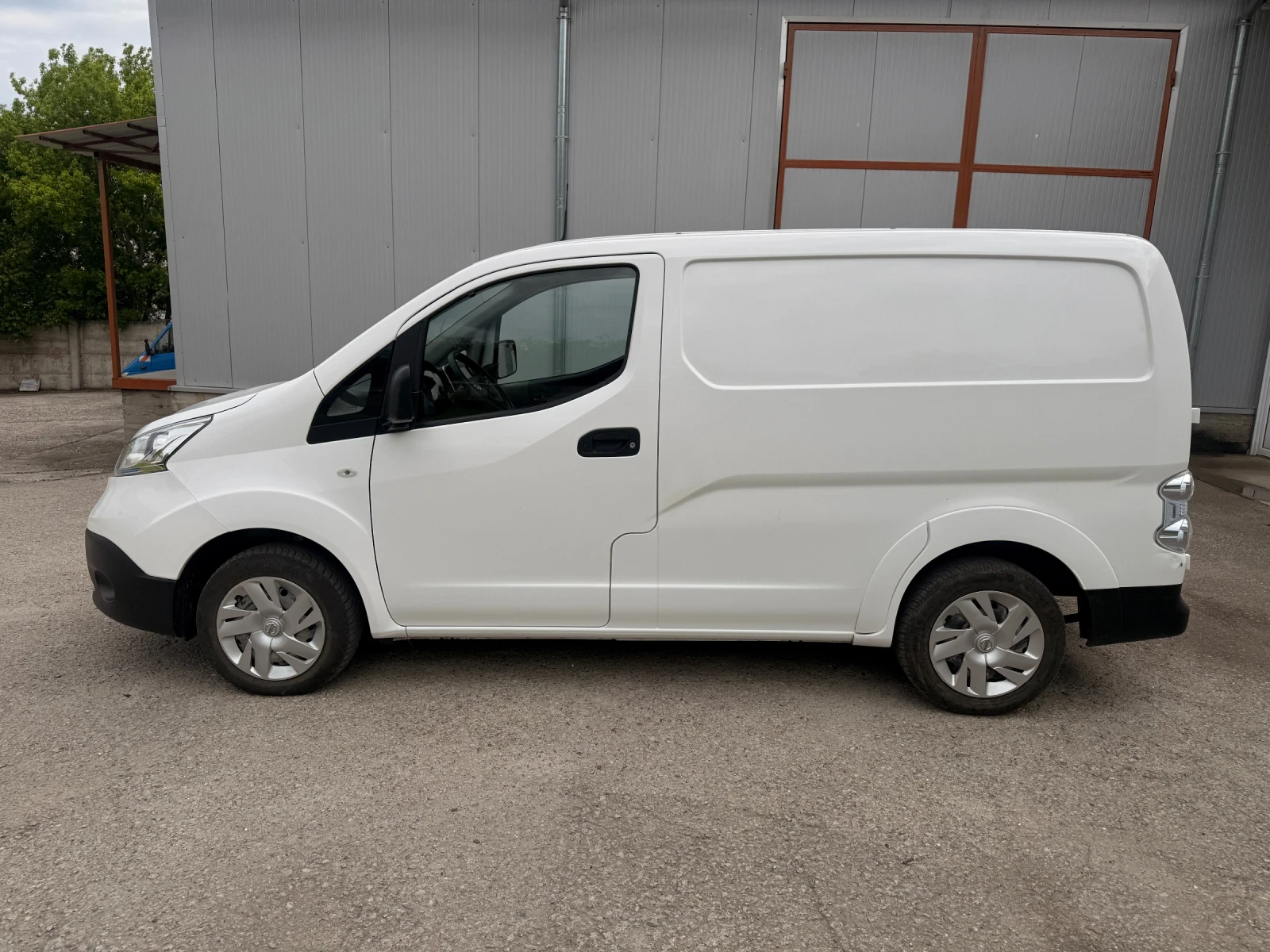 Nissan e-NV200 42kwh, снимка 8 - Автомобили и джипове - 54497894