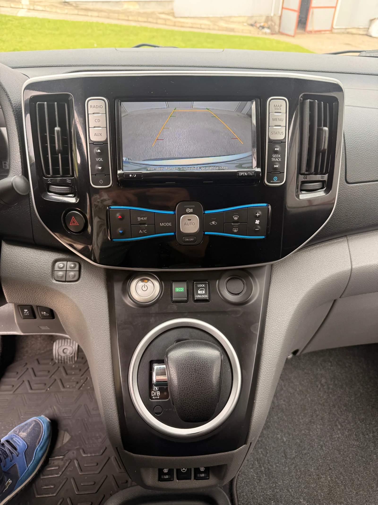Nissan e-NV200 42kwh, снимка 11 - Автомобили и джипове - 54497894