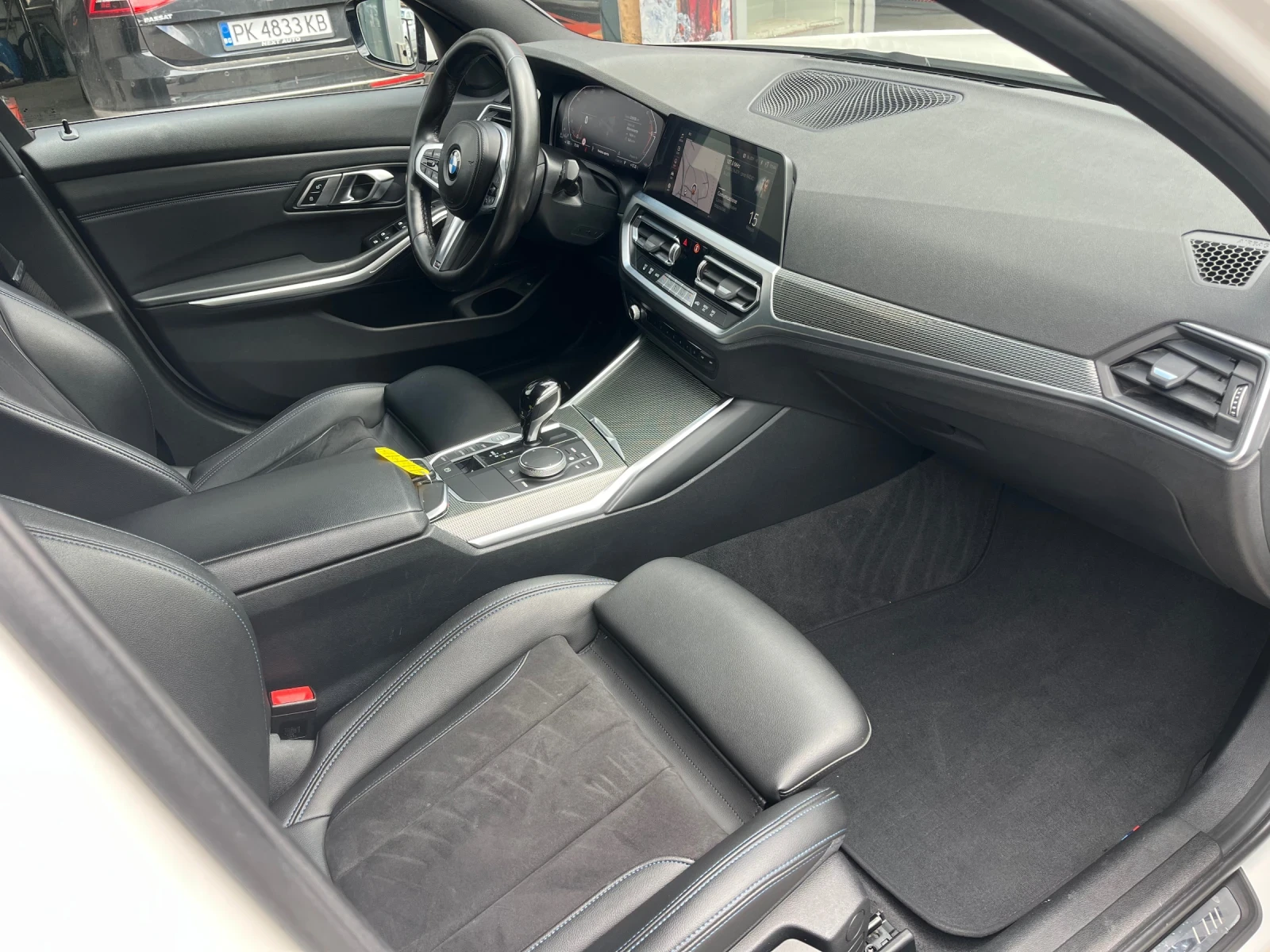 BMW 318 M-Sport full 48v Top, снимка 8 - Автомобили и джипове - 54568296