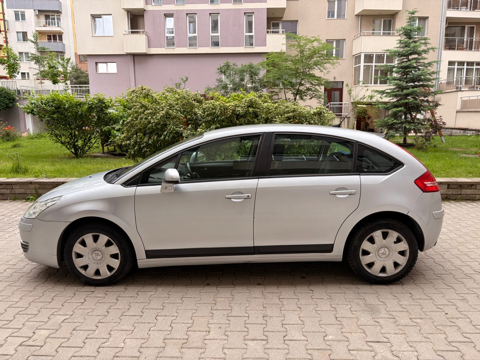 Citroen C4 1, 6 HDI, снимка 4 - Автомобили и джипове - 54776198