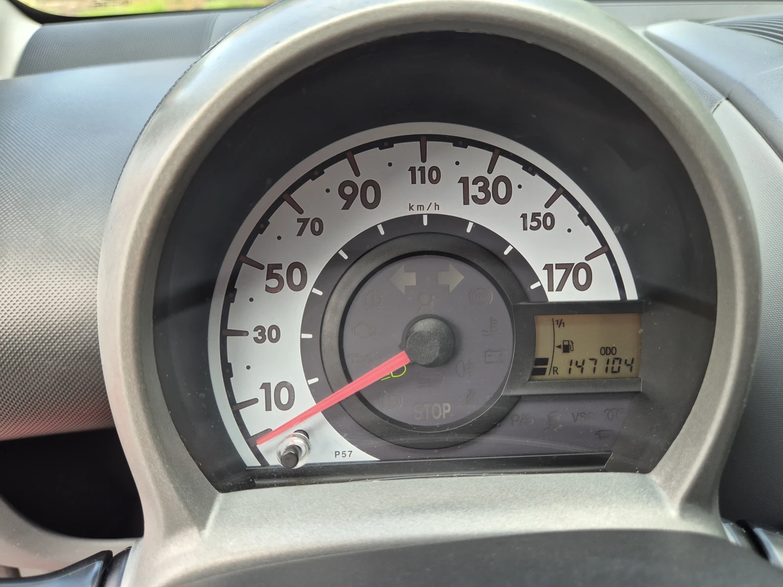 Toyota Aygo, снимка 4 - Автомобили и джипове - 54788569