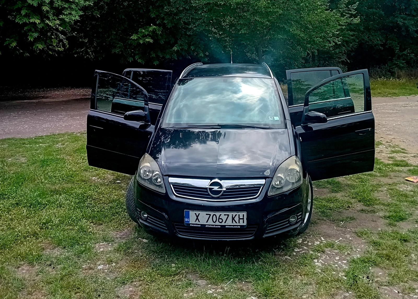 Opel Zafira, снимка 5 - Автомобили и джипове - 54942801