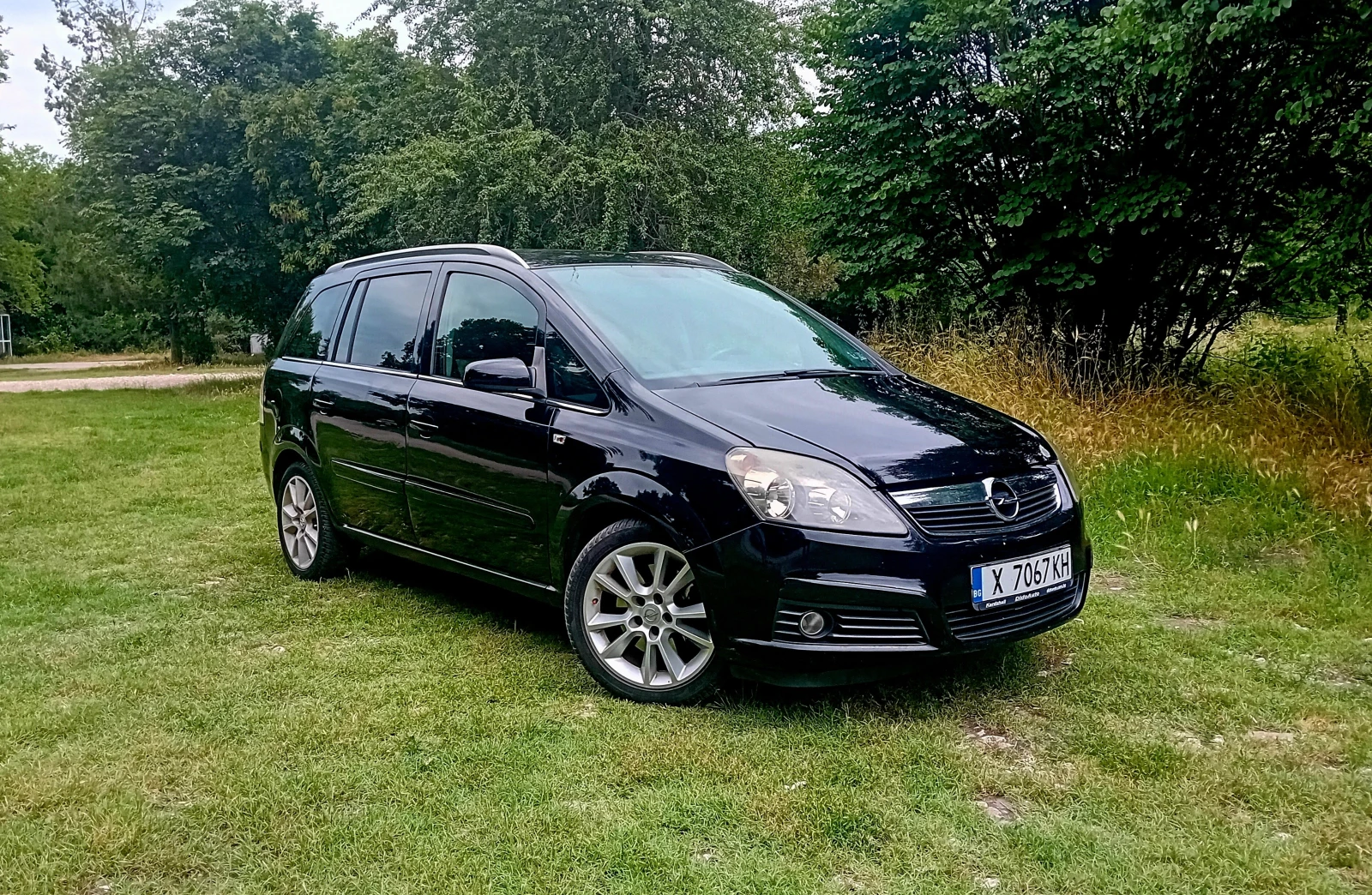 Opel Zafira, снимка 2 - Автомобили и джипове - 54942801