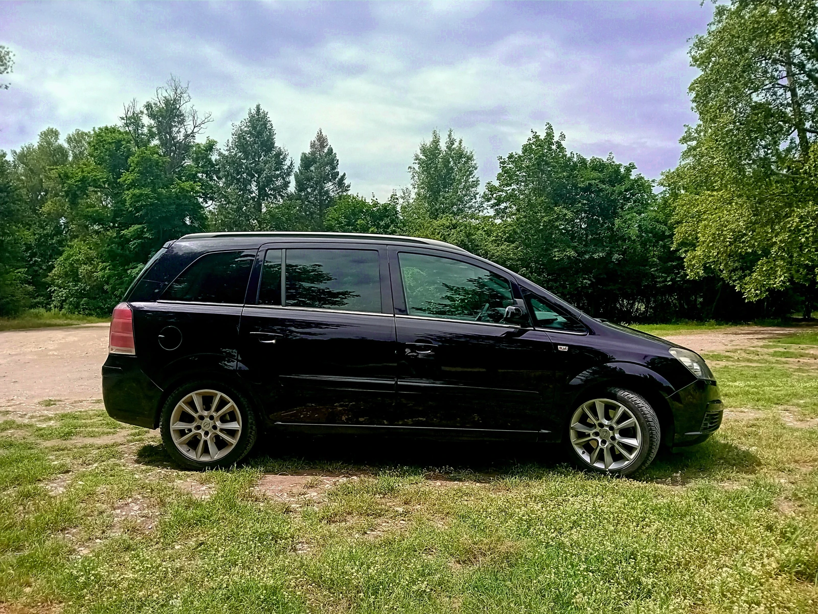 Opel Zafira, снимка 4 - Автомобили и джипове - 54942801