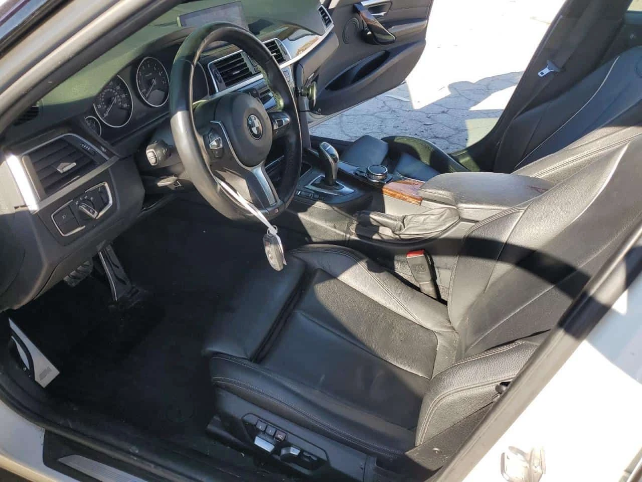 BMW 340 * CARFAX * ЦЕНА ДО БГ, снимка 7 - Автомобили и джипове - 55553346