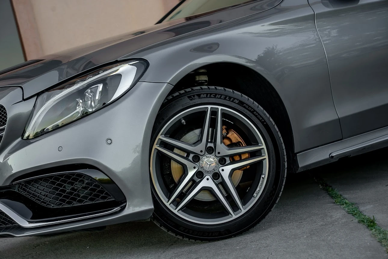 Mercedes-Benz C 220 C63 ПАКЕТ / BURMESTER / ШИБИДАХ / , снимка 9 - Автомобили и джипове - 55710395