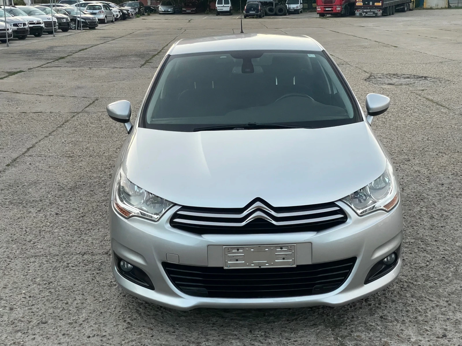Citroen C4 1.6HDI 173000км , снимка 9 - Автомобили и джипове - 55903424