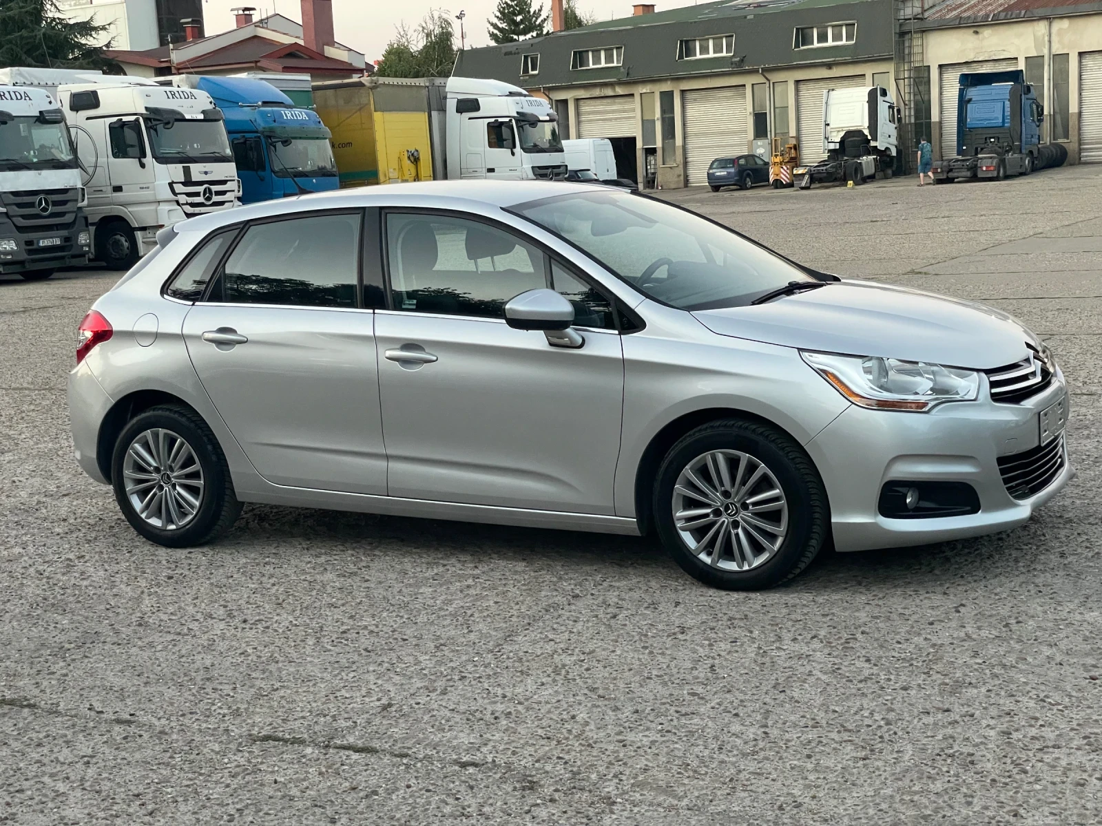 Citroen C4 1.6HDI 173000км , снимка 2 - Автомобили и джипове - 55903424