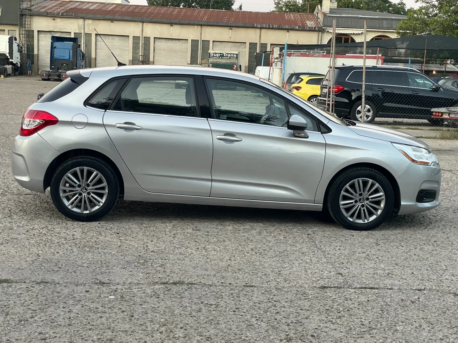 Citroen C4 1.6HDI 173000км , снимка 4 - Автомобили и джипове - 55903424