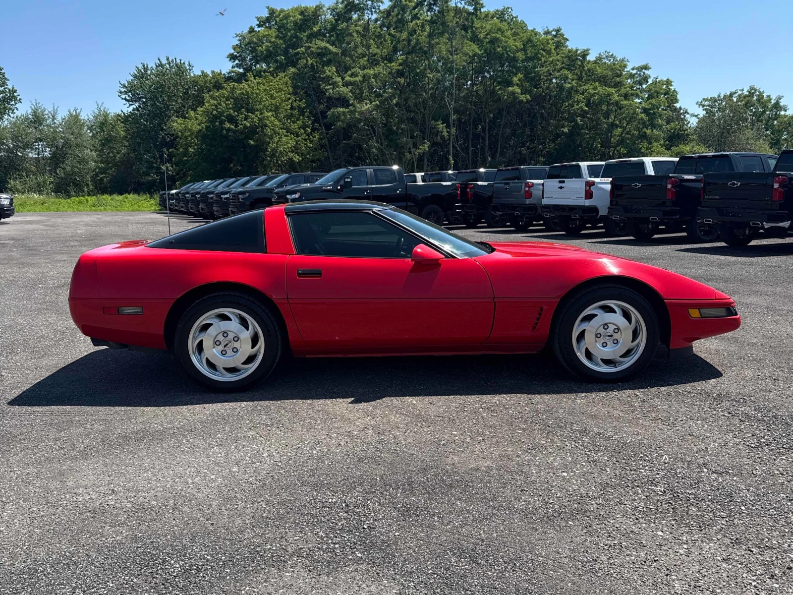 Chevrolet Corvette * 2dr Coupe * CARFAX * БЕЗ ПЪРВОНАЧАЛНА ВНОСКА, снимка 3 - Автомобили и джипове - 55967503