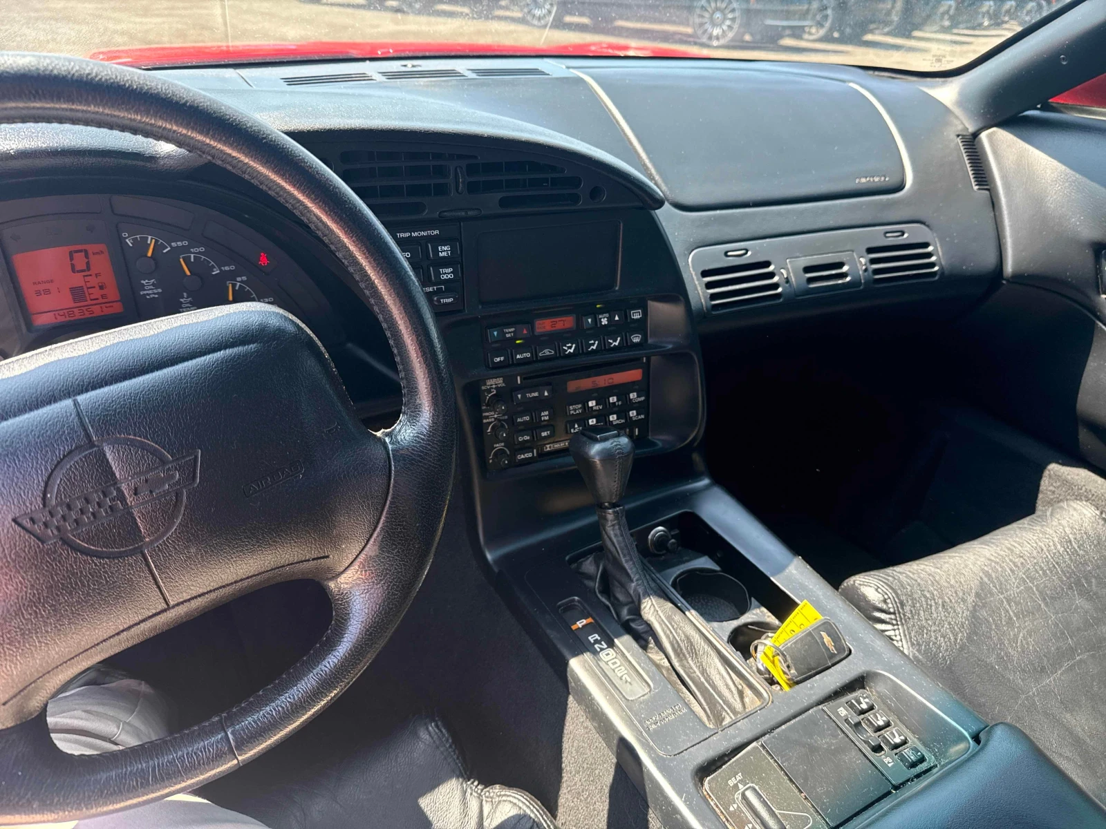 Chevrolet Corvette * 2dr Coupe * CARFAX * БЕЗ ПЪРВОНАЧАЛНА ВНОСКА, снимка 9 - Автомобили и джипове - 55967503