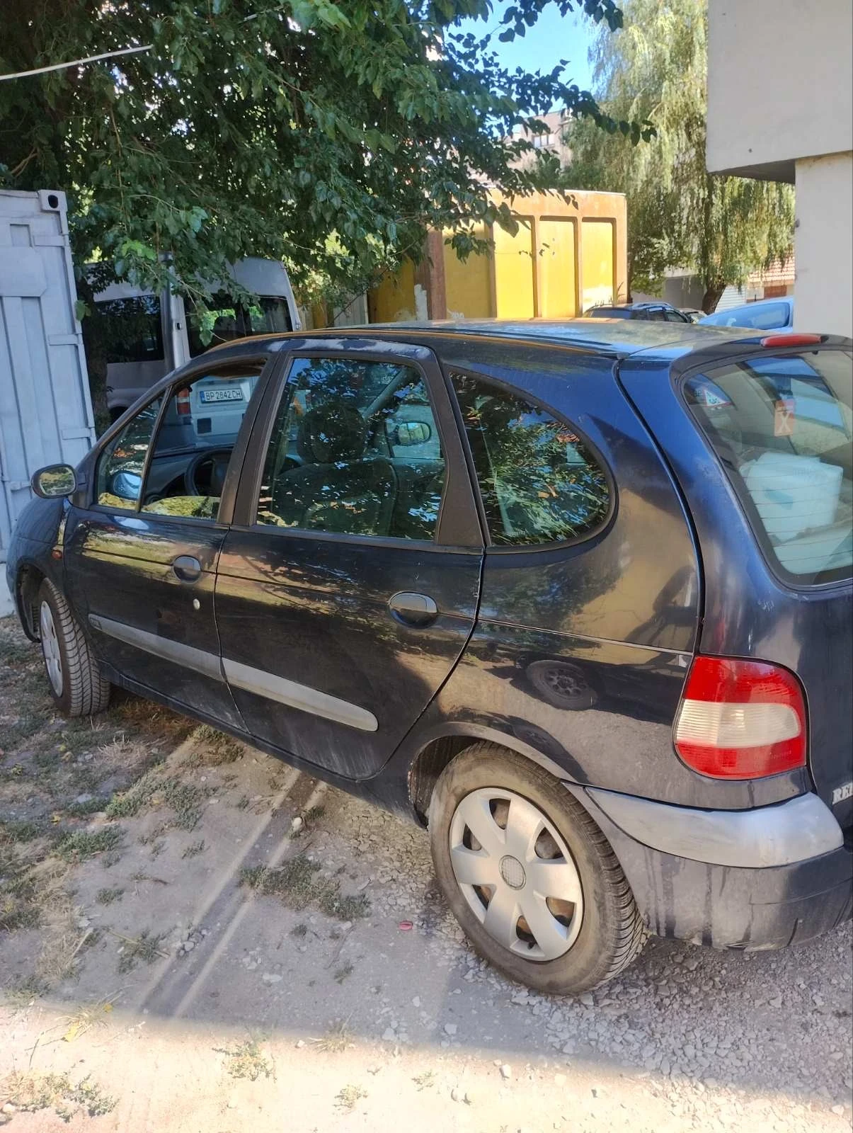 Renault Scenic, снимка 3 - Автомобили и джипове - 55979815