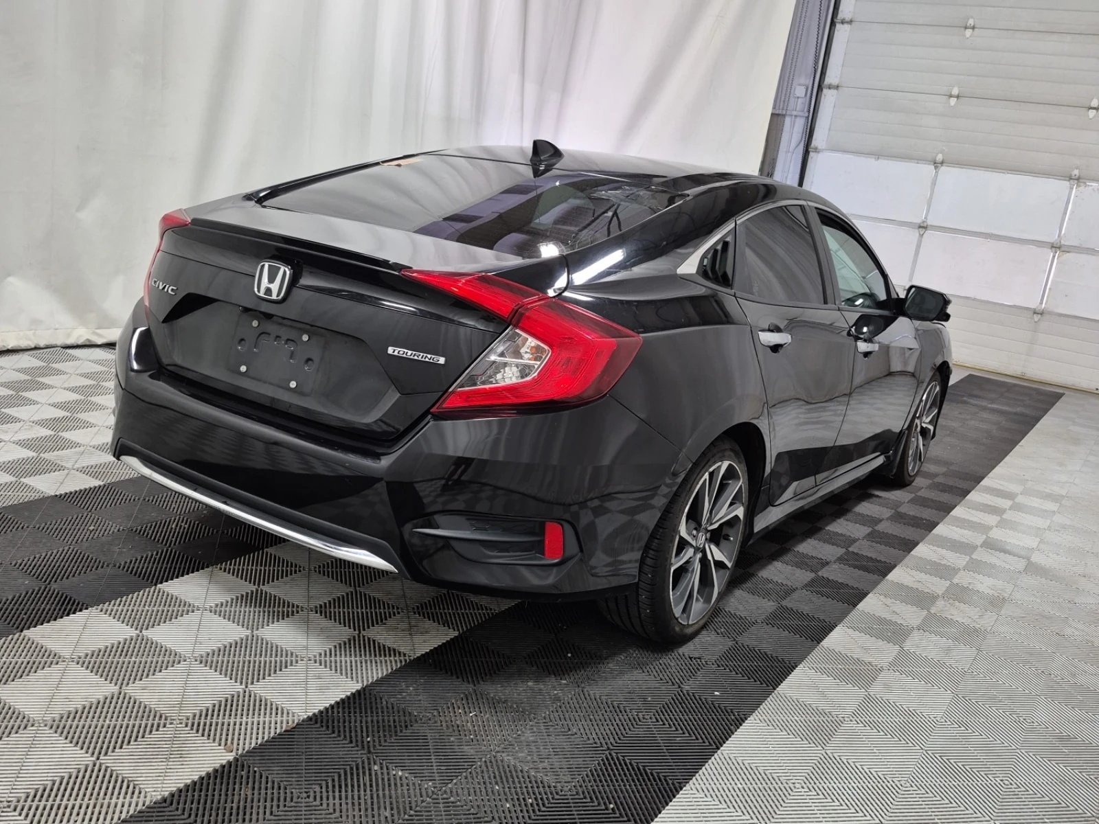Honda Civic * TOURING * АВТОКРЕДИТ БЕЗ ПЪРВОНАЧАЛНА ВНОСКА* , снимка 3 - Автомобили и джипове - 56080629