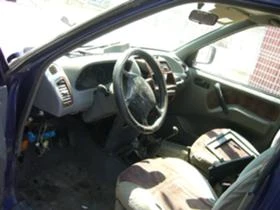 Nissan Terrano 2.7 TDI НА ЧАСТИ, снимка 2