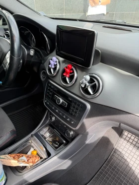 Mercedes-Benz GLA 220, снимка 16