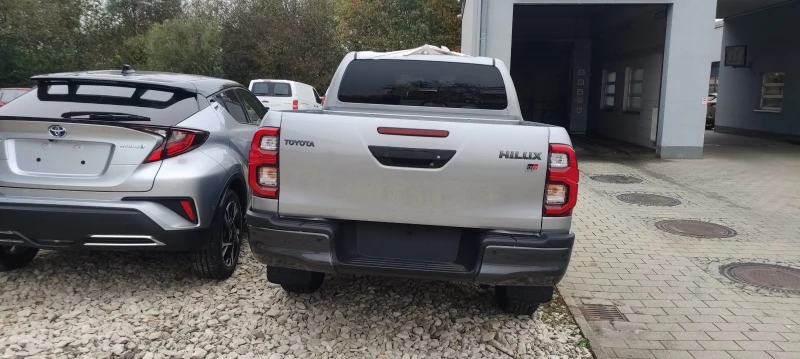 Toyota Hilux GR SPORT ЧИСТО НОВА ЛИЗИНГ, снимка 2 - Автомобили и джипове - 47835475