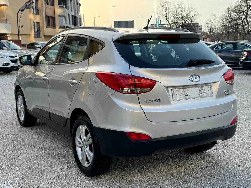 Hyundai IX35 1.7 CRDi* EURO 5* ИТАЛИЯ, снимка 9 - Автомобили и джипове - 49452772