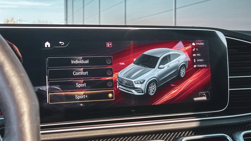 Mercedes-Benz GLE 53 4MATIC AMG, снимка 13 - Автомобили и джипове - 52338515