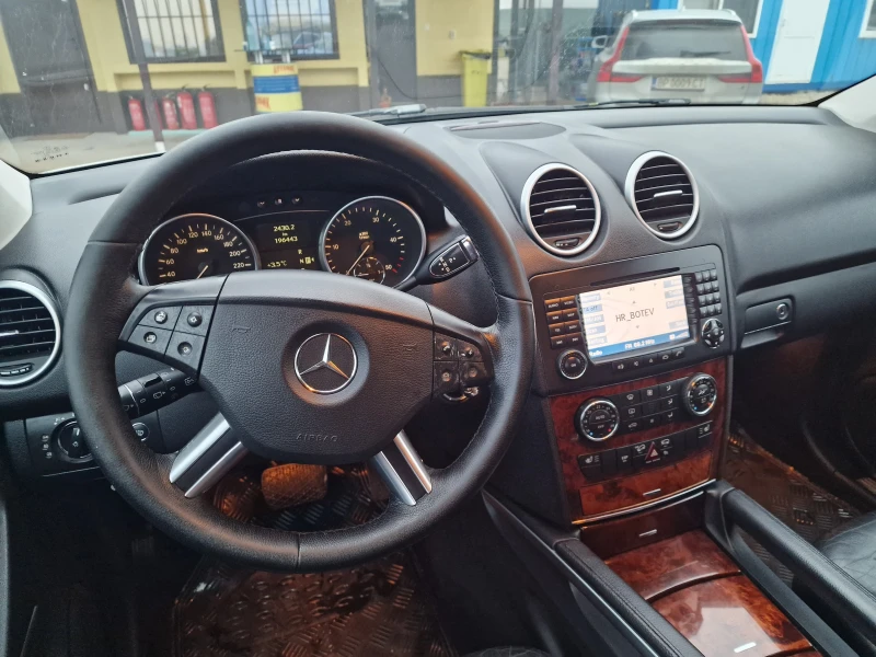 Mercedes-Benz ML 320 3.0CDI 4MATIC , снимка 9 - Автомобили и джипове - 52942019