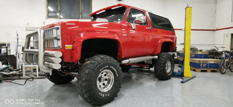 Chevrolet Blazer K5 Blazer 6.2D V8, след пълна реставрация, снимка 2 - Автомобили и джипове - 53573111