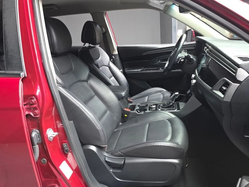 SsangYong Korando 1.5 Automatic КРАЙНА ЦЕНА: 14429 EUR !!!РЕАЛНА КРА, снимка 11 - Автомобили и джипове - 55968192