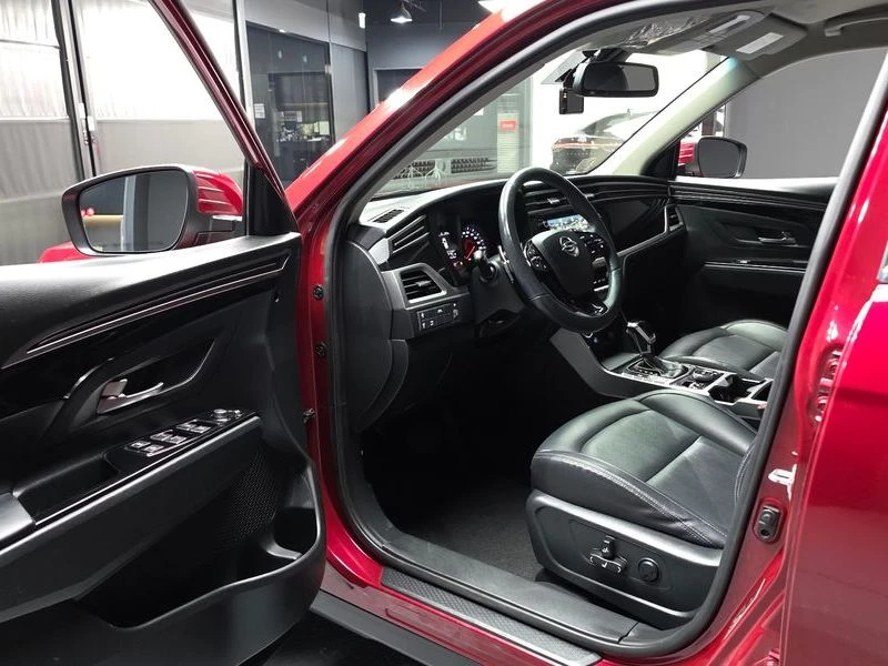 SsangYong Korando 1.5 Automatic КРАЙНА ЦЕНА: 14429 EUR !!!РЕАЛНА КРА, снимка 10 - Автомобили и джипове - 55968192
