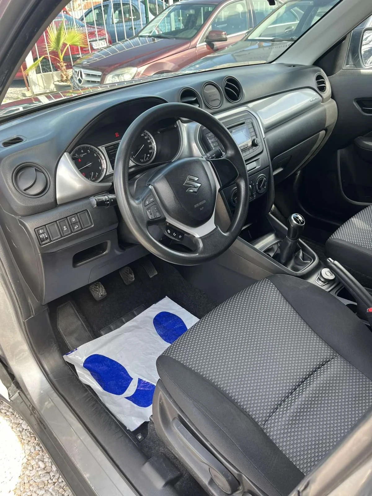 Suzuki Vitara 1.6 БЕНЗИН - изображение 8