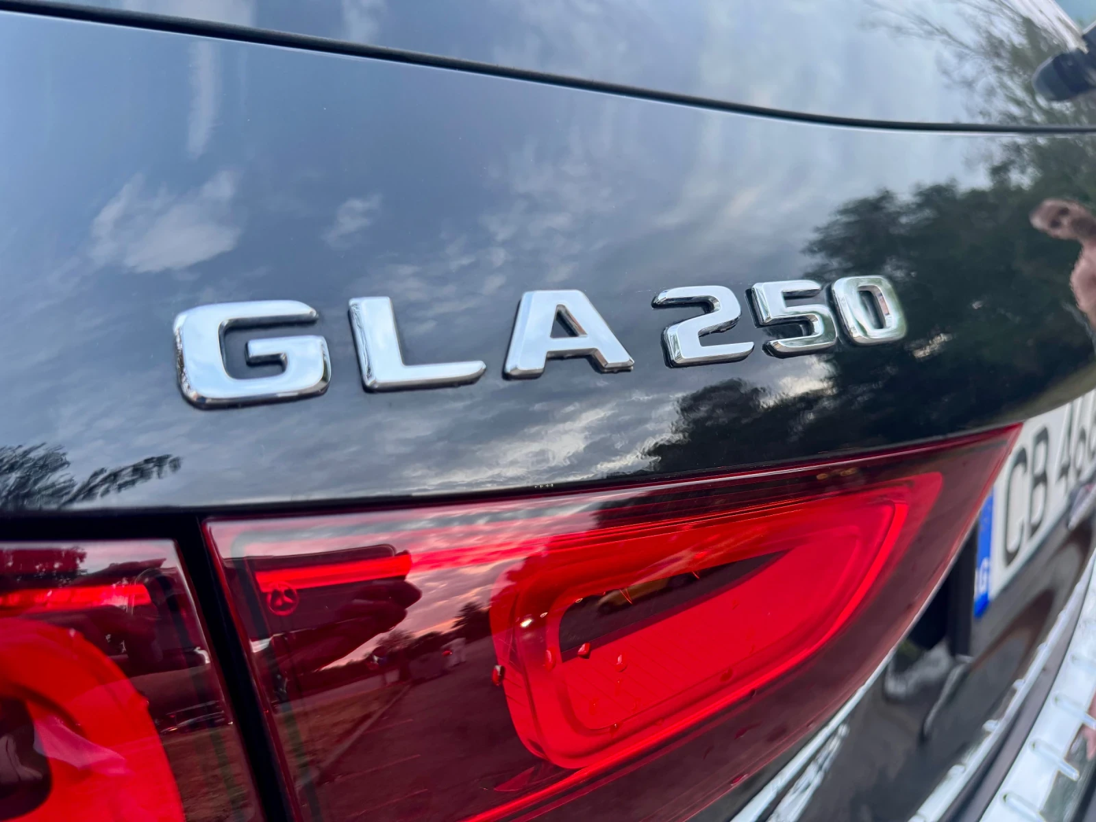 Mercedes-Benz GLA 250  - изображение 3