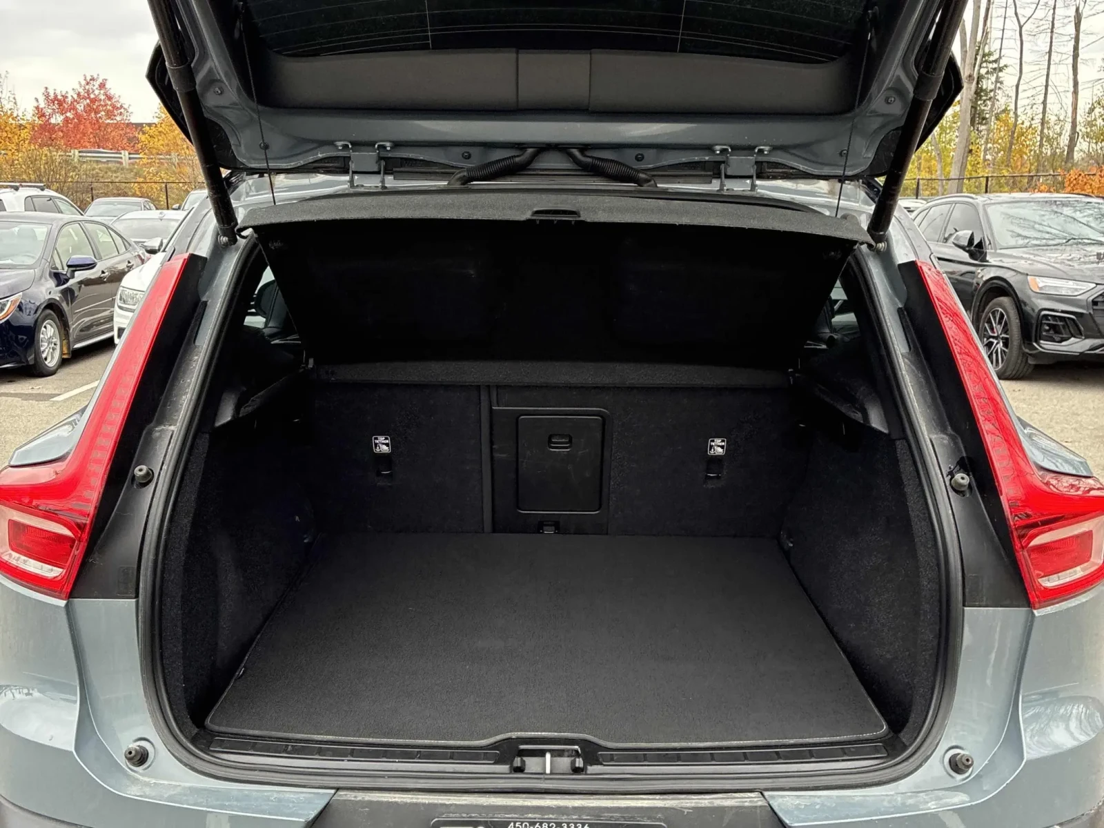 Volvo XC40 R-DESIGN * CARFAX *    | Mobile.bg   12