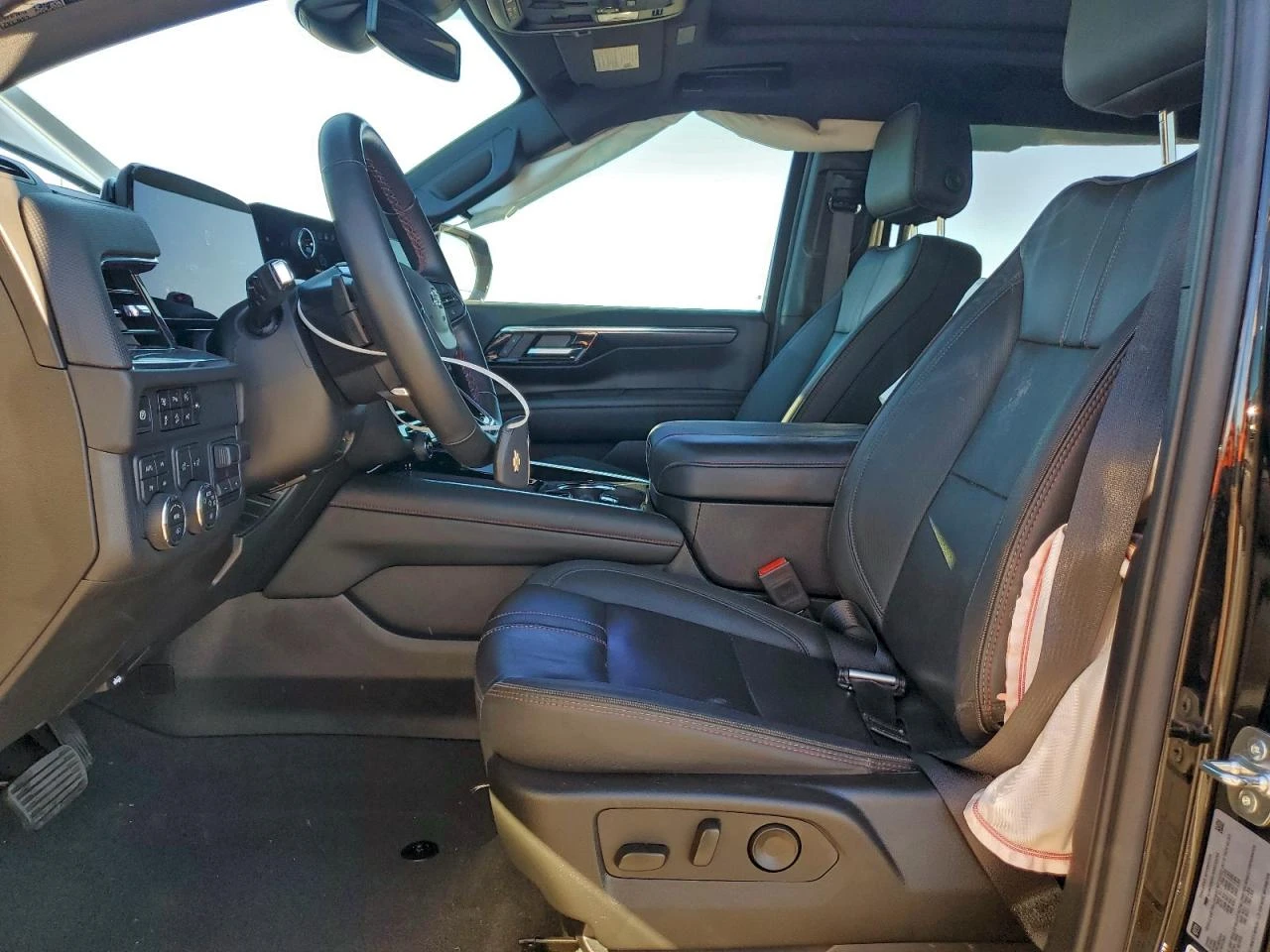 Chevrolet Suburban  K1500 RST AWD/АВТОКРЕДИТ - изображение 7