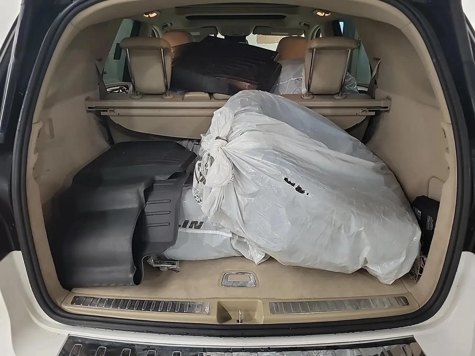 Mercedes-Benz ML 350 Harman/Kardon* 360View* Keyless* �������* ���� | Mobile.bg � ����������� 16