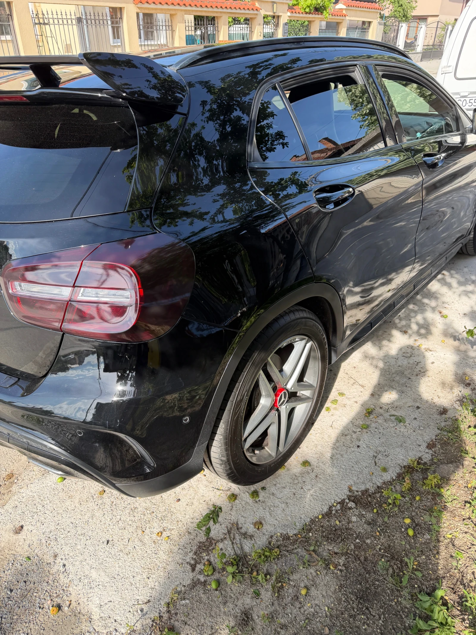 Mercedes-Benz GLA 220, снимка 4 - Автомобили и джипове - 54725770
