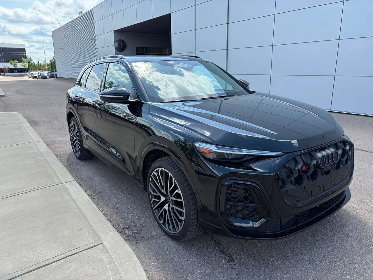 Audi SQ5 Technik /360/DIS/B&O/HUD/АВТОКРЕДИТ, снимка 5 - Автомобили и джипове - 55085221