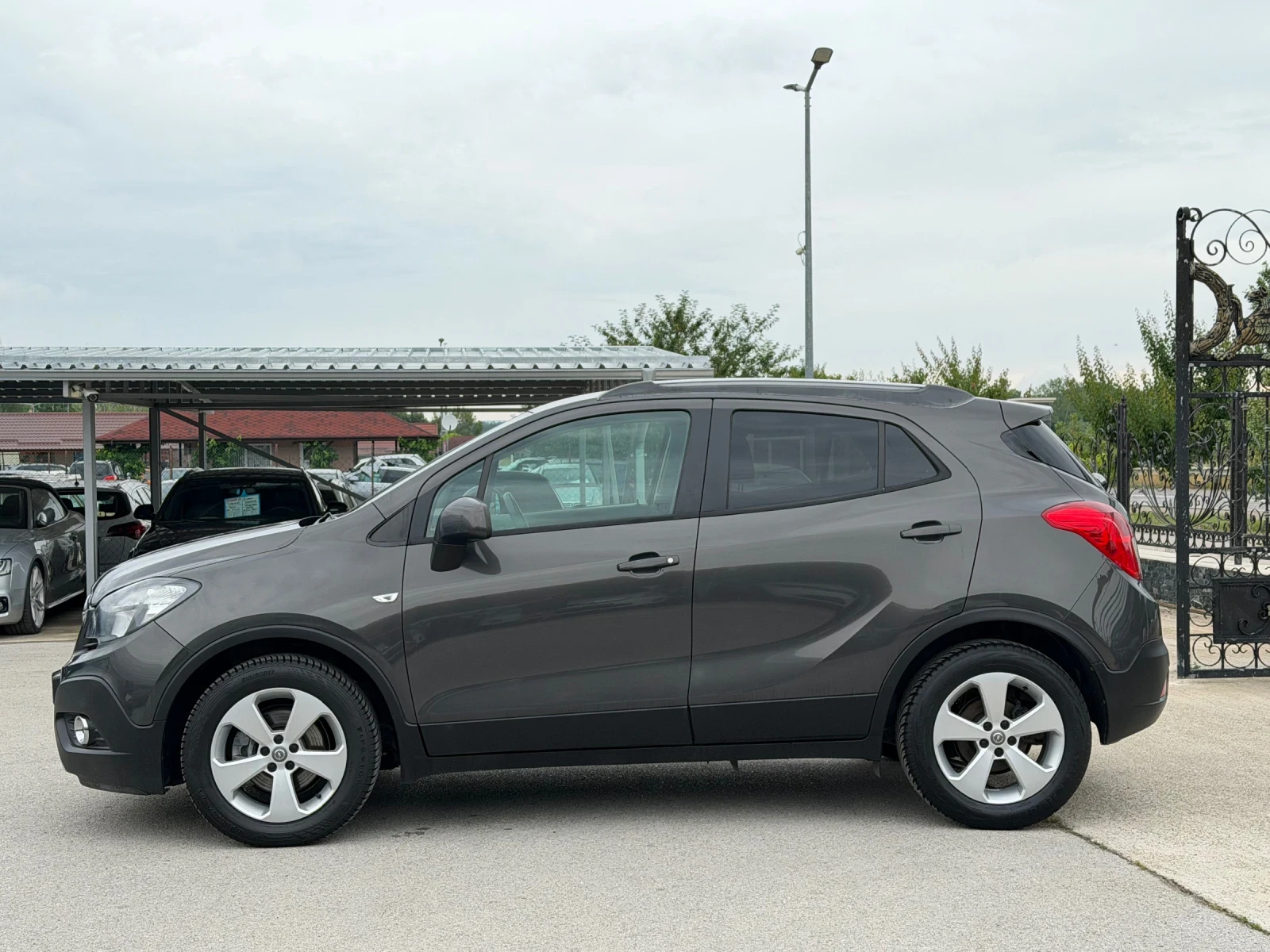 Opel Mokka 1.7CDTI, снимка 2 - Автомобили и джипове - 55130274