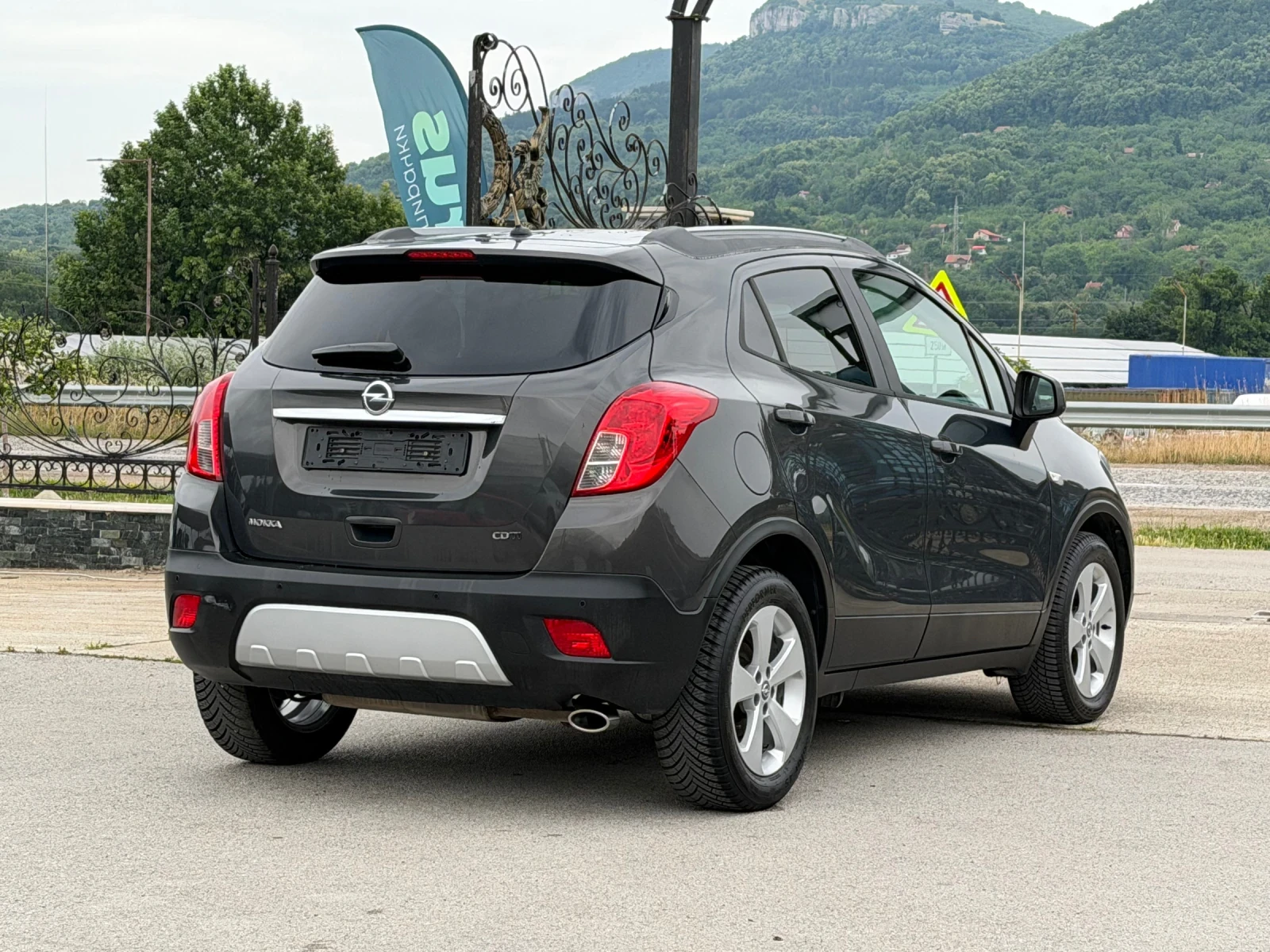 Opel Mokka 1.7CDTI, снимка 13 - Автомобили и джипове - 55130274
