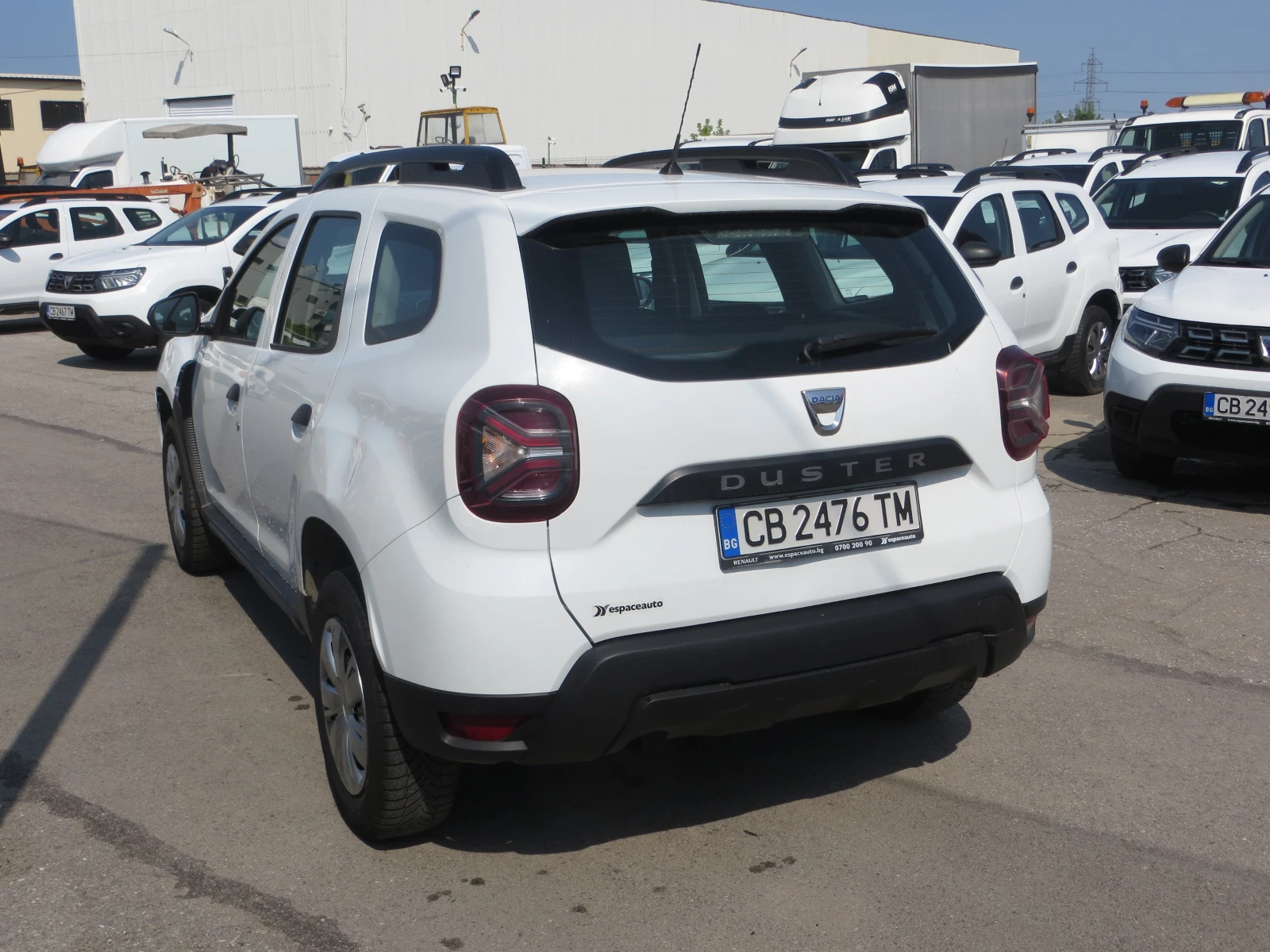Dacia Duster 1, 5 DCI 4x4 ГАРАНЦИЯ, снимка 3 - Автомобили и джипове - 55434248