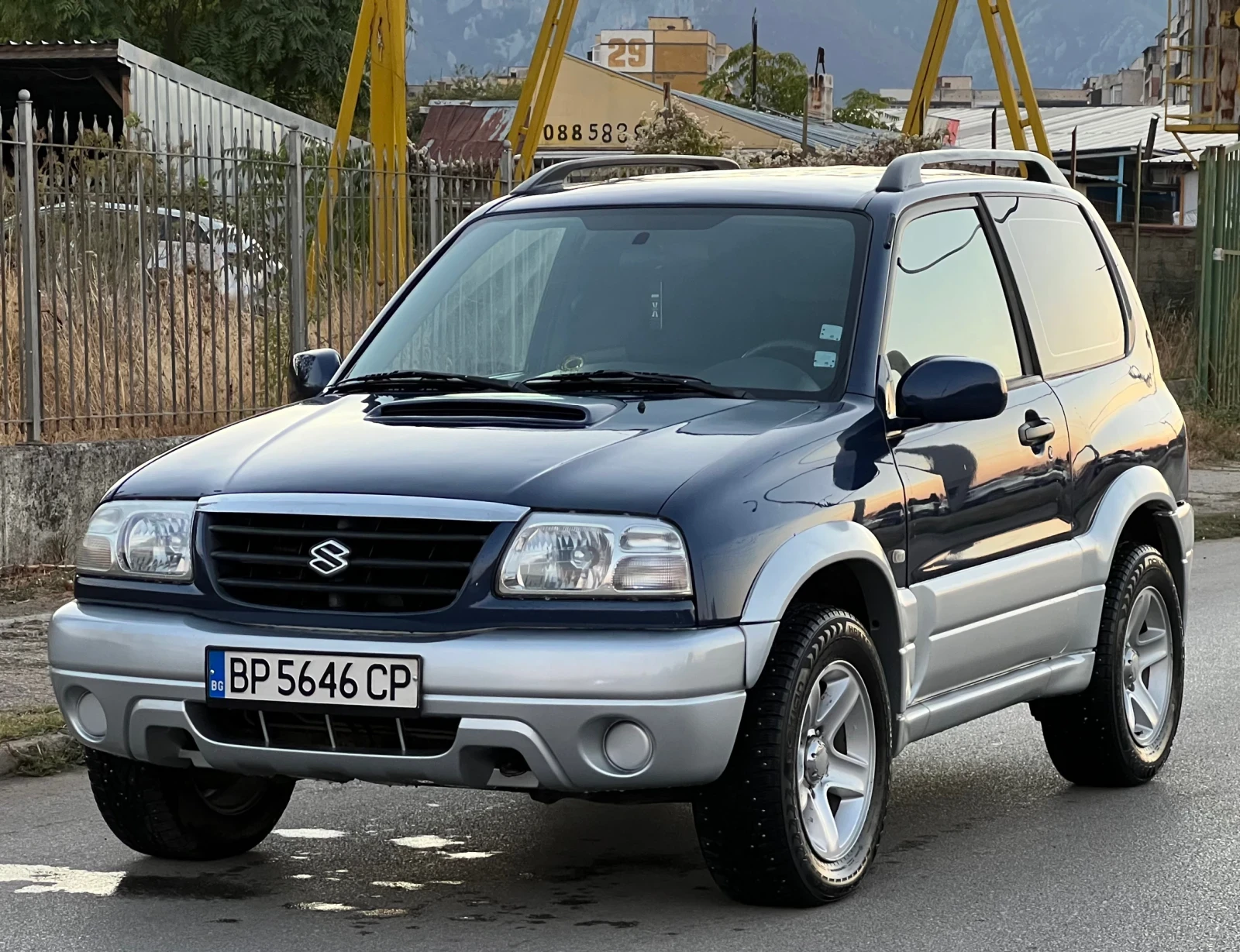 Suzuki Grand vitara 2.0HDI 109kc.* ТЕГЛИЧ* ИТАЛИЯ* КЛИМАТРОНИК* 