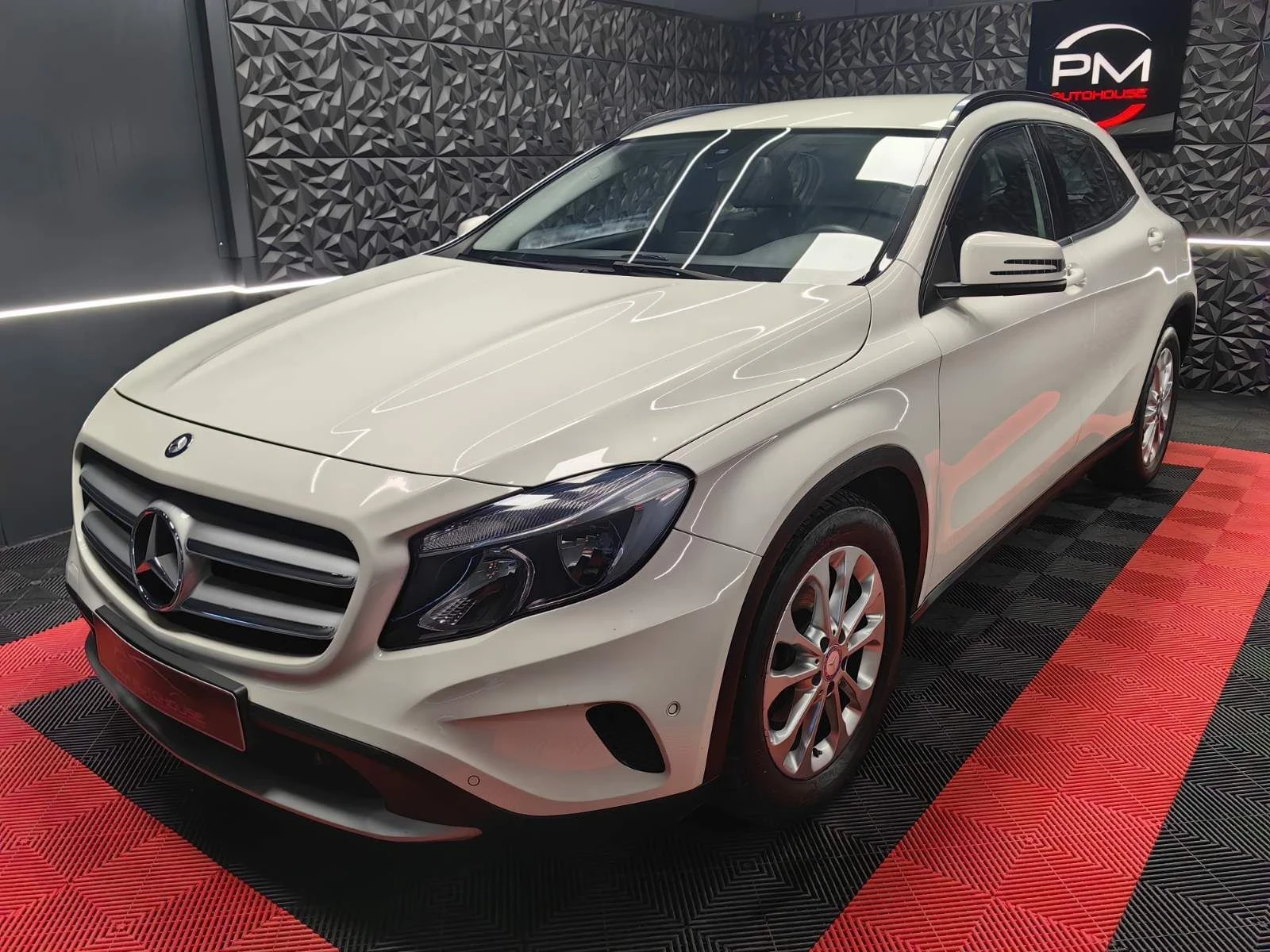 Mercedes-Benz GLA 220 2.2CDI* EURO6* AUTOMATIC* �������* SELECT DRIVE | Mobile.bg � ����������� 3