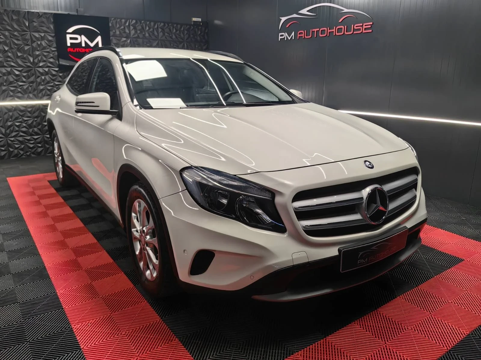 Mercedes-Benz GLA 220 2.2CDI* EURO6* AUTOMATIC* ПОДГРЕВ* SELECT DRIVE